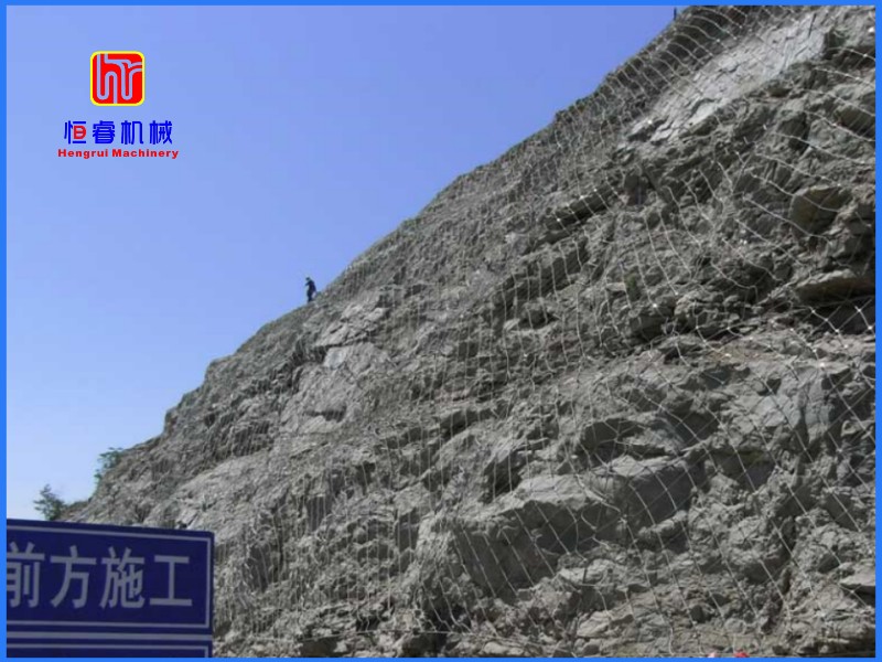 岩质边坡绿化
