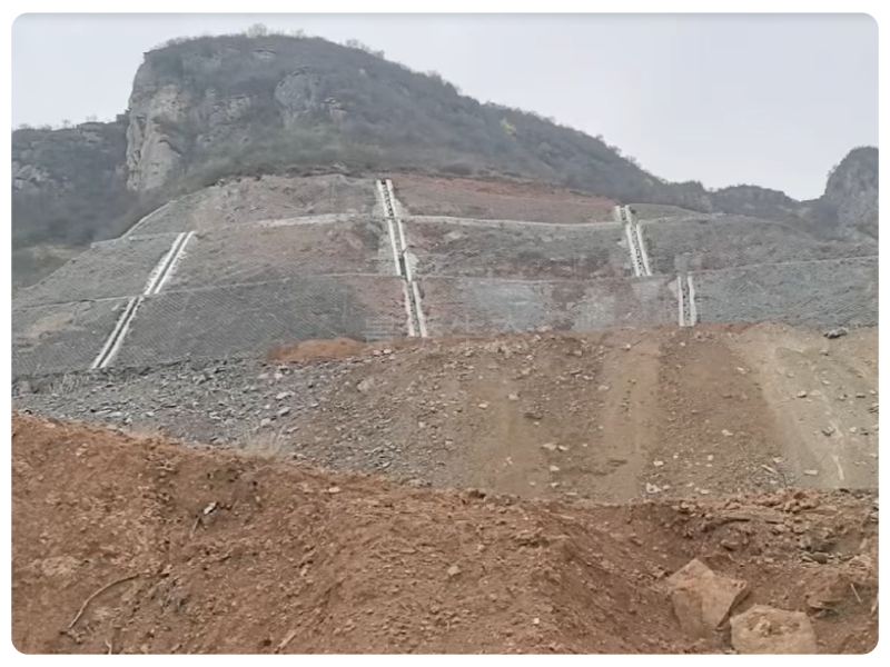 景绣生态荥阳山体生态复绿工程全速推进 技术赋能山体修复新范式